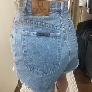 High wasted Jean shorts